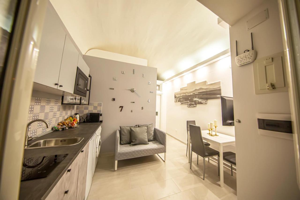 Olina Apartments N.6 Неаполь Экстерьер фото