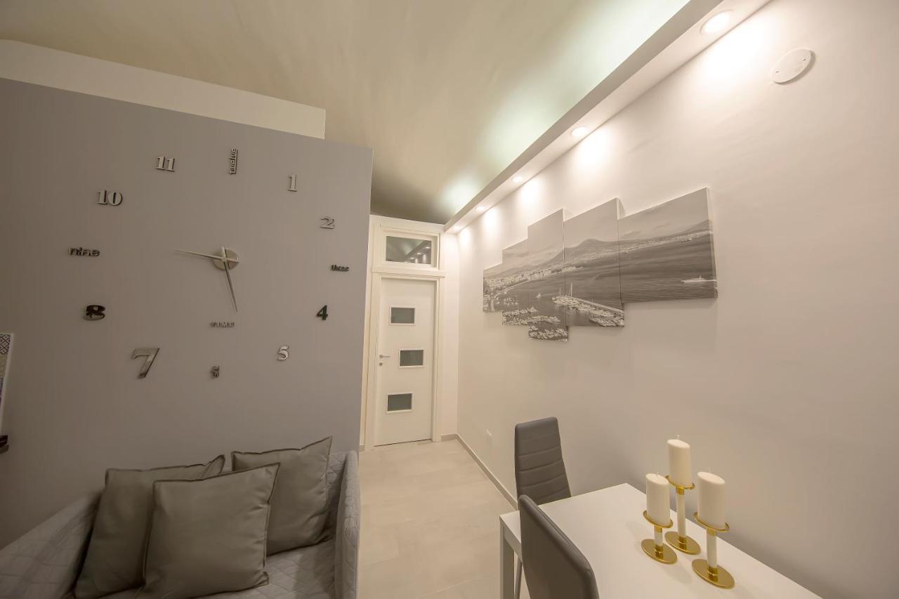 Olina Apartments N.6 Неаполь Экстерьер фото
